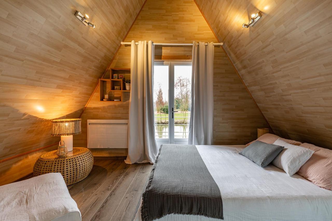 Les Lodges De Malbrough Aire-sur-la-Lys Exterior photo