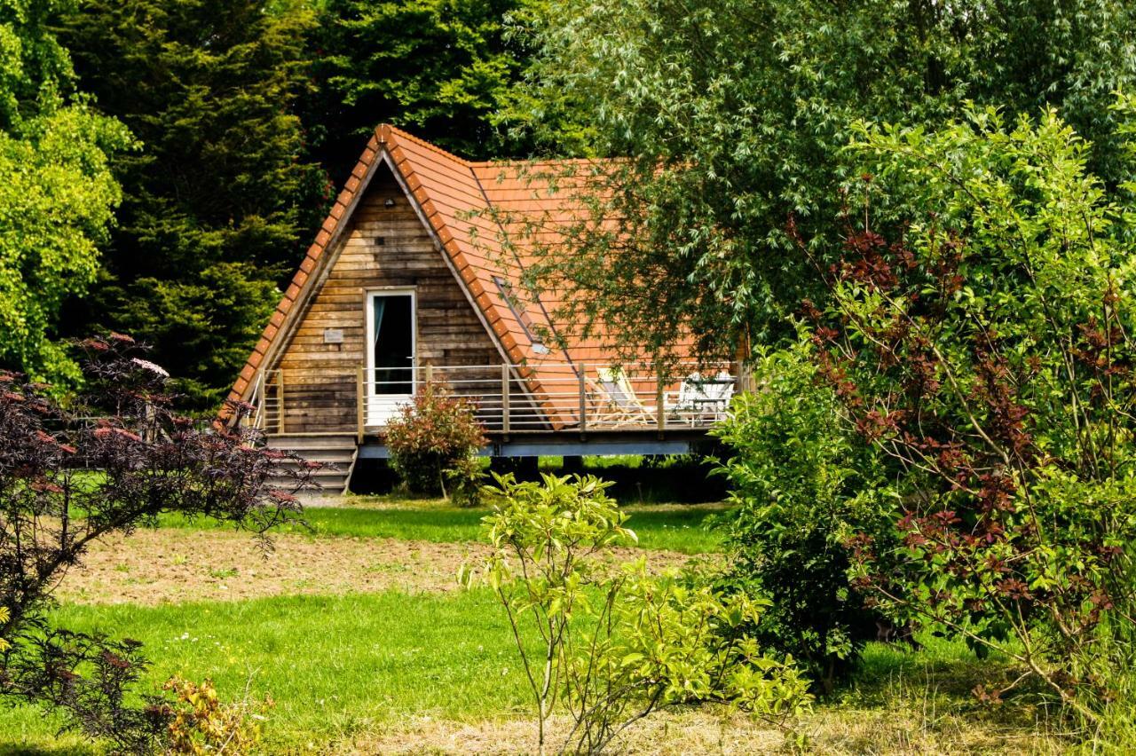 Les Lodges De Malbrough Aire-sur-la-Lys Exterior photo